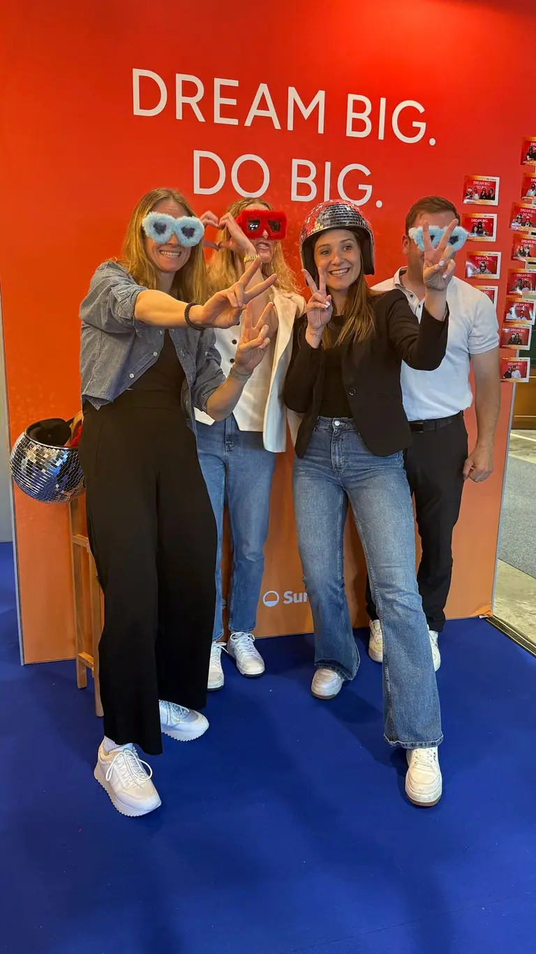 Photobooth COSAM sur un stand lors d'un salon professionnel